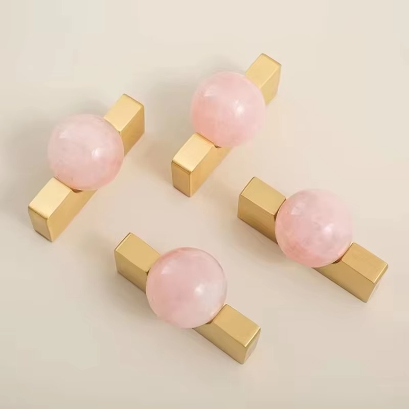 White Crystal Ball+Brass Furni - огляд і ціна Furniture Hardware Drop Pulls